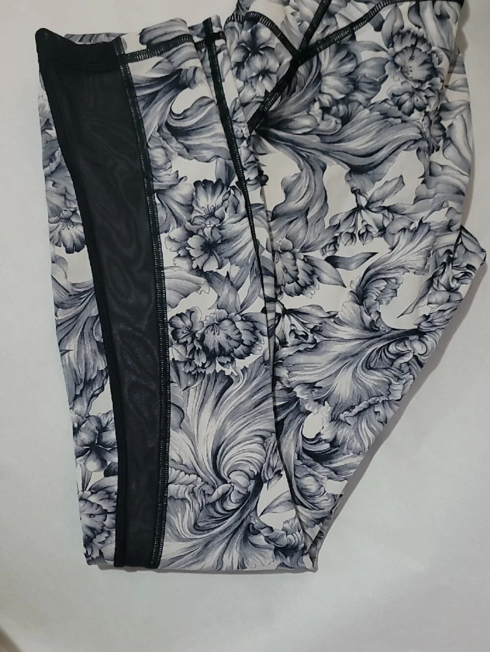 lululemon💎 athletica Black & White Marble Mesh-Panel Leggings